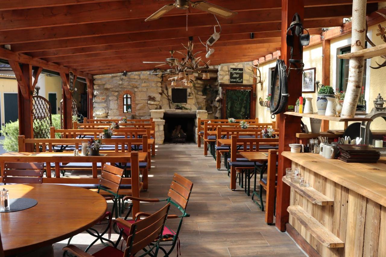 Отель Landsteakhaus Marxheim Экстерьер фото